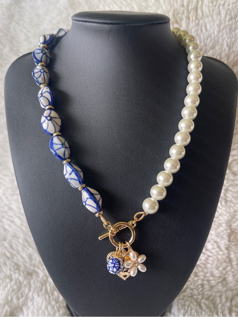 18” Elegant Pearl & Blue Ceramic Charm Necklace w Toggle Clasp, heart, flower